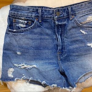 grlfrnd Helena Short